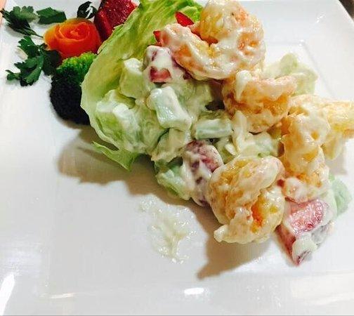 IL y a un Restaurant